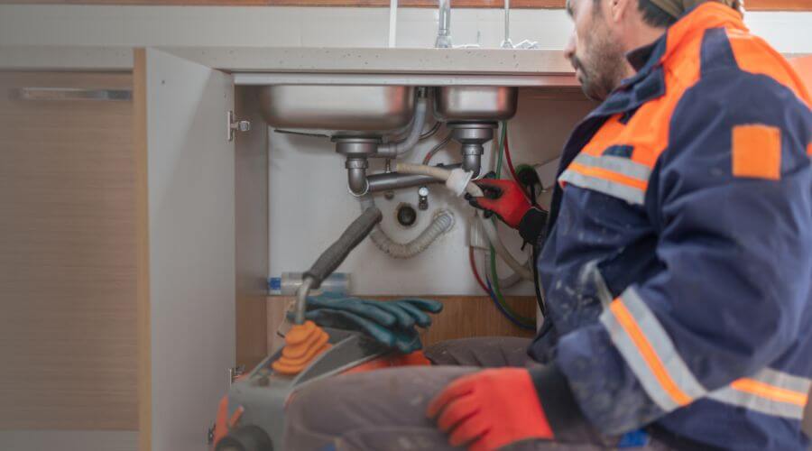 Local water heater installation in China Village, ME